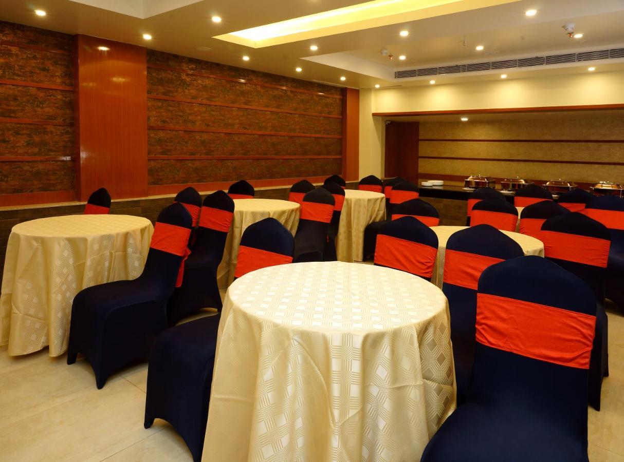 Amalfi Grand Hotell Patna  Rum bild